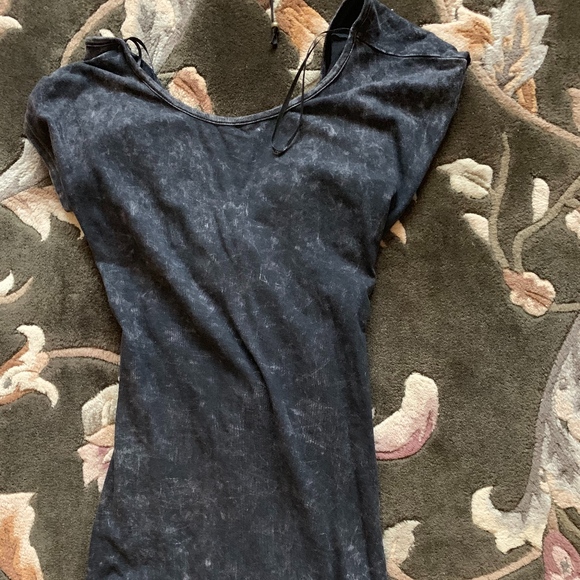 Grey Cross Back Body Con Dress - Picture 1 of 2